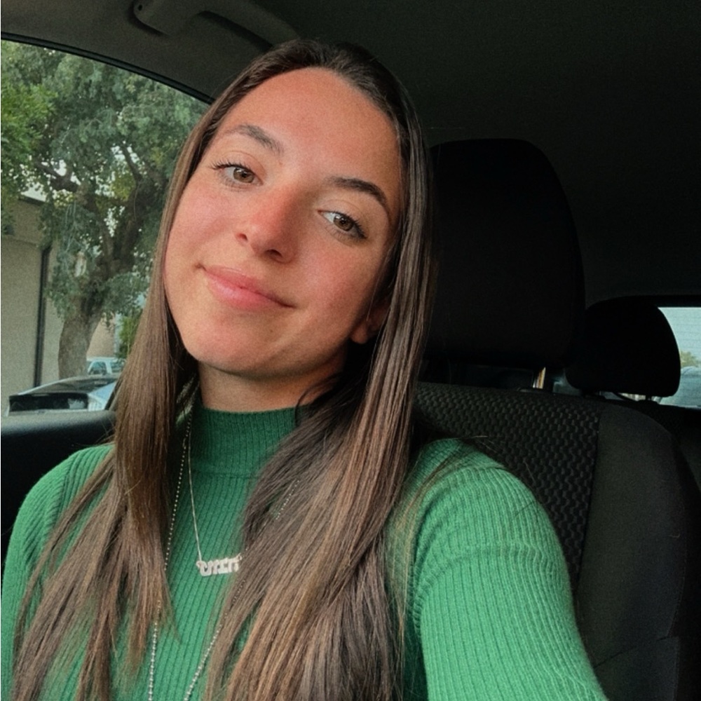 Meet your Posher, Tova